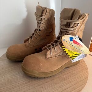 Belleville 310 ST Hot Weather Combat Boots – Size 9.5R – Made in USA – Vibram So